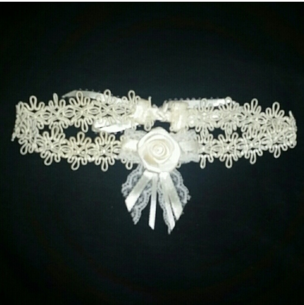 NWOT Ivory Rose